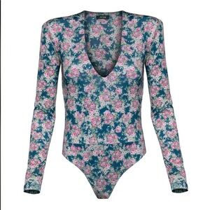 NEW AFRM Sybil Deep V Bodysuit in Blush Bouquet